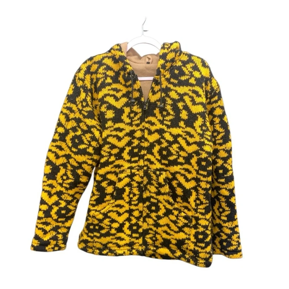 Yellow and Black Patterned Jacket with hoodie 100 % Wool UNIQUE - Picture 3 of 13